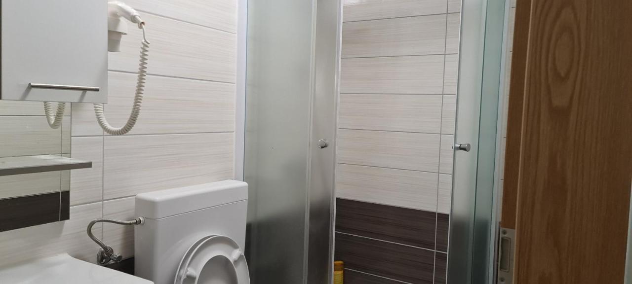 Luxury Apartments Oasis Lumbarda Esterno foto